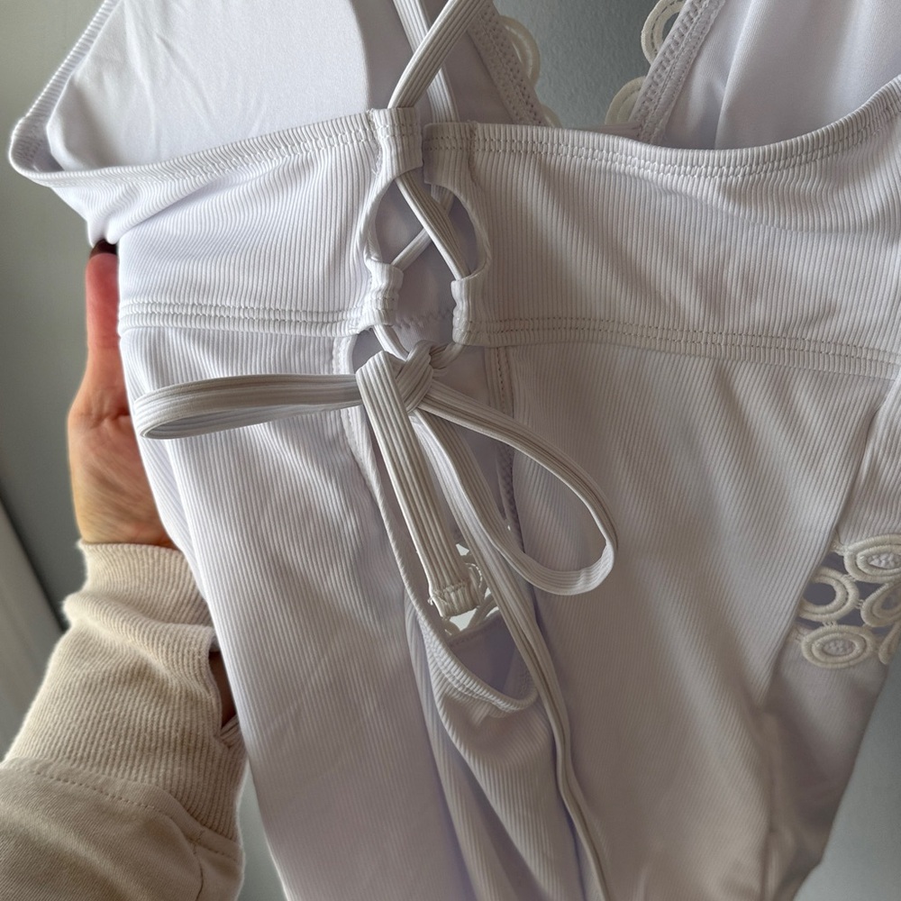 Cupshe White Rib Cutout Lace-Up One Piece Swimsuit NWT - Picture 10 of 12